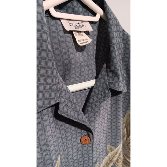 Medium Women's Teddi Shirt With Tropical Safari Hawaiian Beach Zebra Theme - Picture 2 of 8